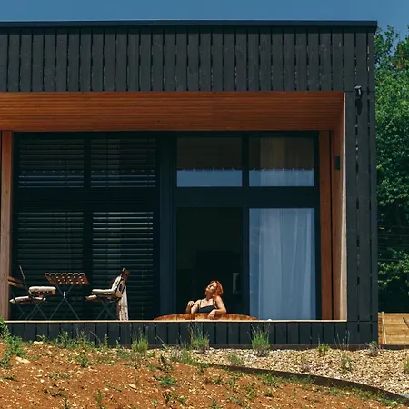 Ostara Villa Saint-Mards-en-Othe